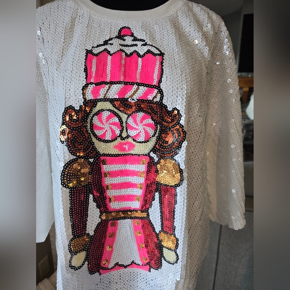 SIMPLY SOUTHERN Preppy Sequins Nutcracker Christmas Holiday Blouse Women’s Large - Picture 4 of 7